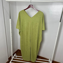 Load image into Gallery viewer, Slimming Vneck Dress (fits up to 3XL)

